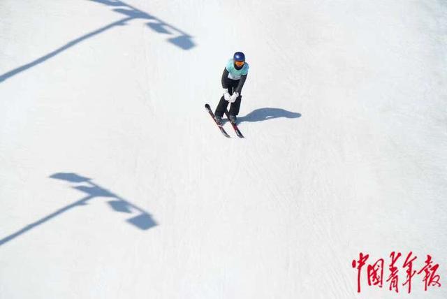 谷爱凌逆转夺金后接受采访（谷爱凌不负众望夺金）(10)