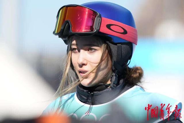 谷爱凌逆转夺金后接受采访（谷爱凌不负众望夺金）(20)