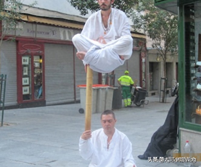 秘传了几百年的“人体悬浮术”，被一张图破解了，原来如此简单