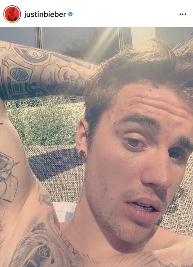 贾斯汀比伯和艾薇儿谁更火(艾薇儿退出乐坛)(2)