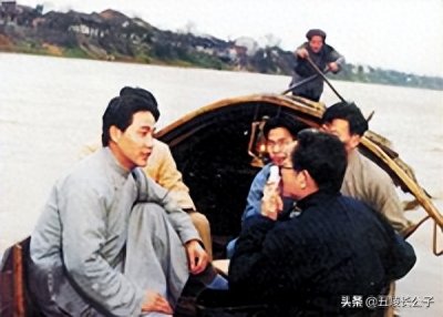 ​回顾这十部革命题材的老电影，重温让人热血沸腾的经典台词