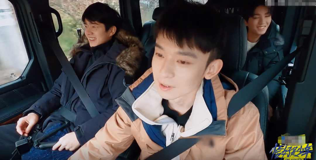 《恰好是少年》开播，董子健劝酒王俊凯，致其高反严重，太危险