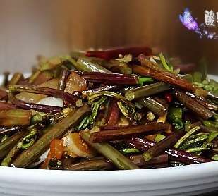 干蕨菜怎么做好吃视频