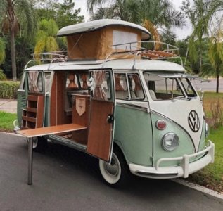 ​大众T2，复古风情再现，重温经典，感受别样的驾驶情怀！