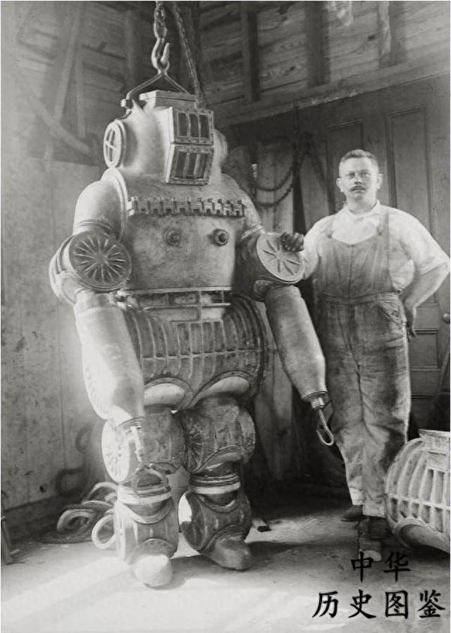 一组罕见的历史老照片：图二是神秘的“类人猿”，图七的穿着亮了