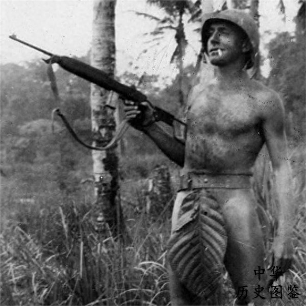 一组罕见的历史老照片：图二是神秘的“类人猿”，图七的穿着亮了