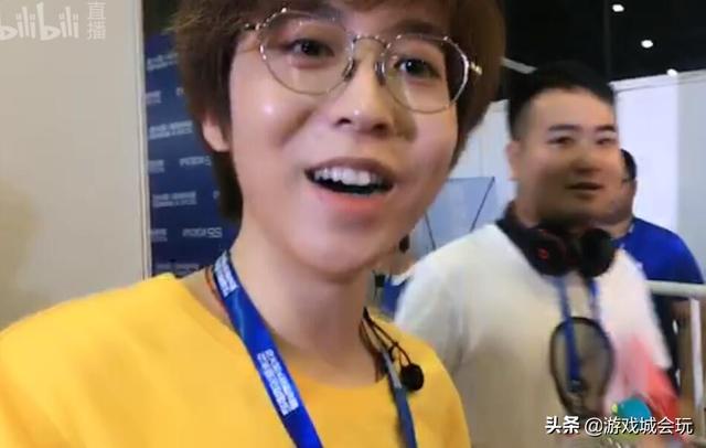 嗨氏为什么被斗鱼封了（嗨氏时隔半年回归直播却不回斗鱼）(4)