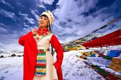 ​《北京的金山上》一一曲悠扬的民族颂歌