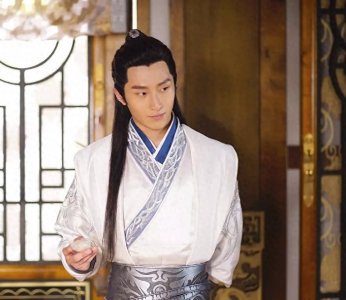 ​《皇上恕罪》弟弟突然变妹妹，超有意思的古言小说