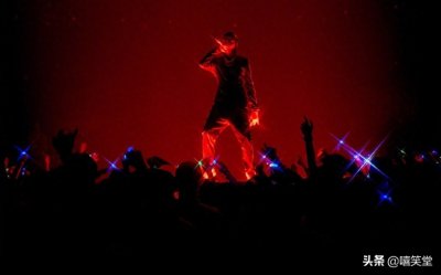 ​DISS吴亦凡和福克斯？致敬幼稚园杀手！谢帝突然开火轰动说唱圈