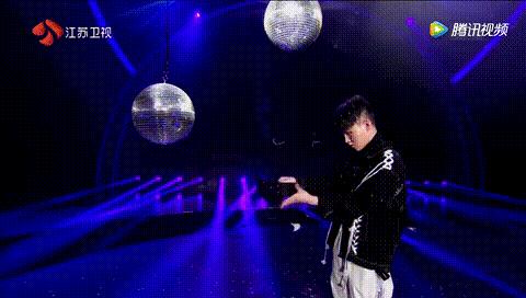 当朱星杰遇上中国风,这枚“创作才子”的反转魅力太圈粉!《潮我看齐》