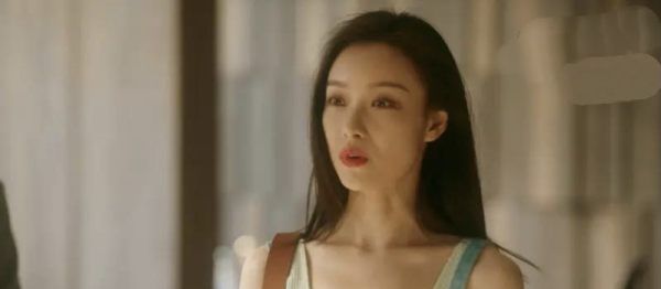 流金岁月叶谨言女儿,《流金岁月》叶谨言眼镜是什么牌子图5