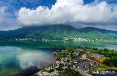 ​西昌到泸沽湖多少公里？泸沽湖好玩吗？