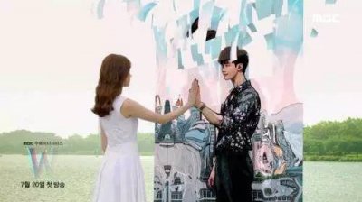 ​李钟硕韩孝周《W两个世界》漫画版海报公布，开播倒计时8天