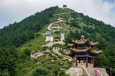 ​中国的名山五岳到底是哪五岳？登山爱好者都想征服的华夏高山