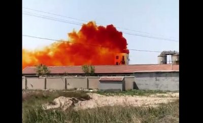 ​山东寿光一化工企业溴素泄露 现场红烟四起无人员伤亡