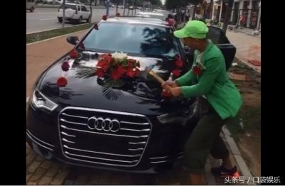 ​男子砸豪车求婚，这个土豪真任性