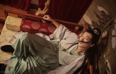 ​汉哀帝与董贤丨断袖之恋生死相托，却成为王莽垫脚石