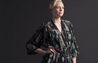 ​《权力的游戏》中，塔斯的“美人”布蕾妮，剧中没有讲的7件事