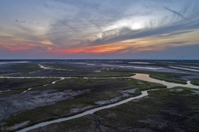 ​我国名称中带“滨”字的城市，除了哈尔滨以外，你还知道哪呢？