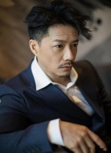 ​段奕宏：自卑到想自杀，暗恋陶虹，后2次加帝，低调娶了日籍媳妇