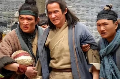 ​王建：从街头混混到开国帝王的传奇逆袭与沉沦