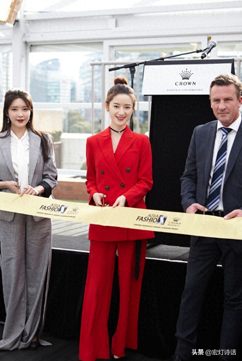 郭晓婷，上海人，新生代，凭借宫廷剧《步步惊心》获得关注