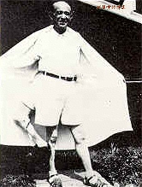 世界上真有三条腿的男人