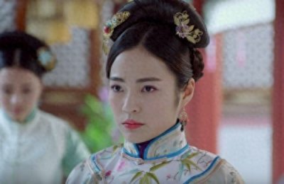 ​皇太极第一妃，唯一被休弃的皇帝原配，家中出了五位大清皇后