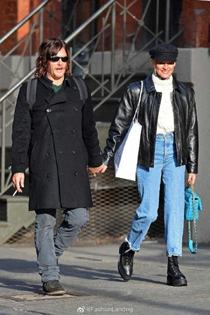 黛安和男友弩哥牵手逛街，“德国女神”实至名归，颜值身材出众