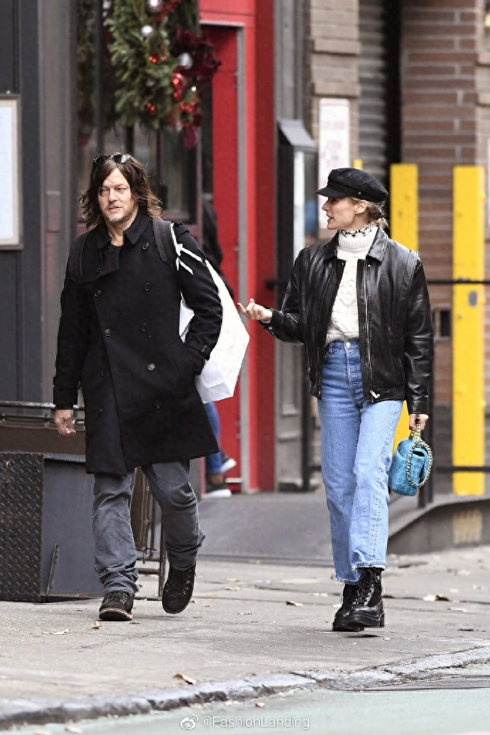 黛安和男友弩哥牵手逛街，“德国女神”实至名归，颜值身材出众