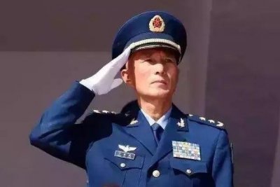 ​新任空军司令承诺后，3个月后动作频频