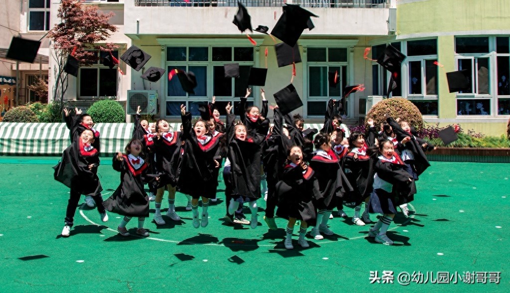 幼儿园毕业集体照，这样拍出来，有范！5大类型，拿来就用