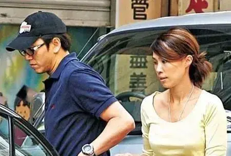 温兆伦邵美琪的故事（温兆伦老牛吃嫩草难过七年之痒）