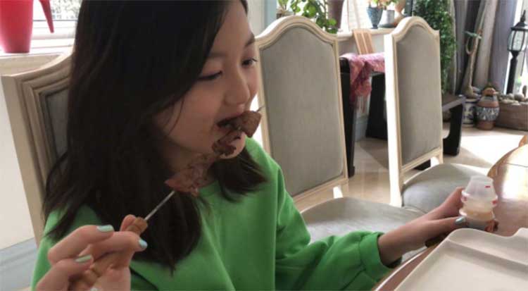 李亚鹏河南老家在哪里 李亚鹏的祖屋和豪宅一样气派！能住这样的房子，难怪李嫣这么自信