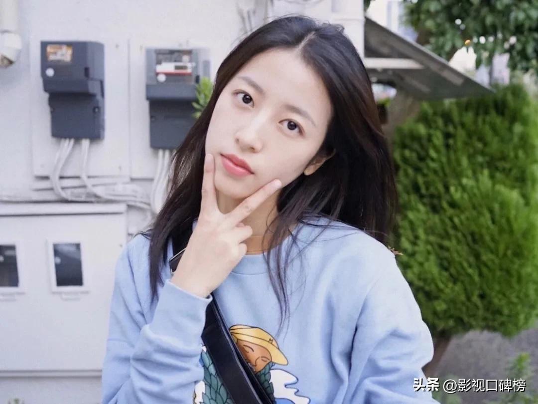 吴谨言近况如何 , 两年没戏拍，李一桐强捧不红，90花怎么个个熄火？