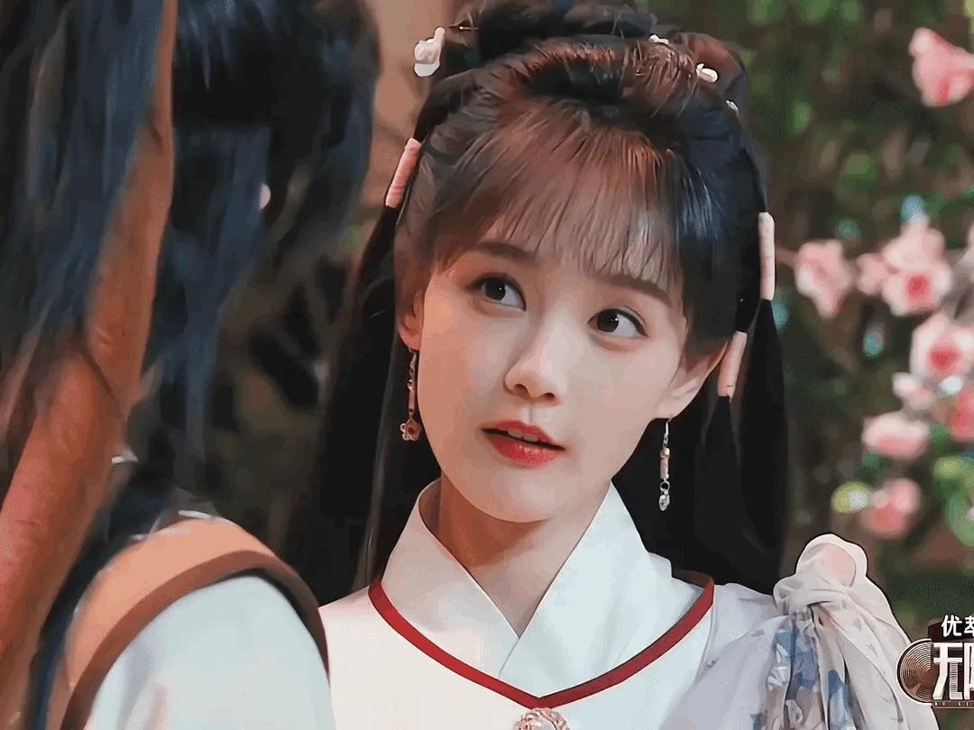 李一桐，这个自嘲体寒的演员终于大火了！