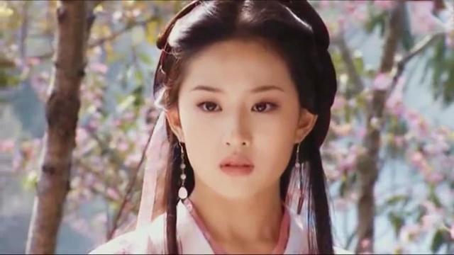 四大女星大方承认整容（娱乐圈这8位女星被整容毁掉）(5)