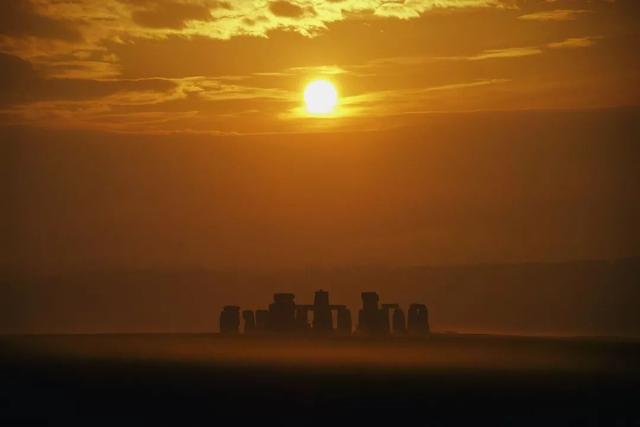 英国巨石阵之谜被揭开（几千年来要告诉人类什么秘密）(24)