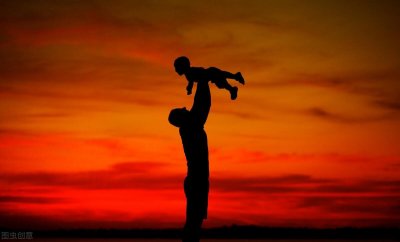 ​“爸爸”的英文是“father”还是“dad”？区别原来这么大...