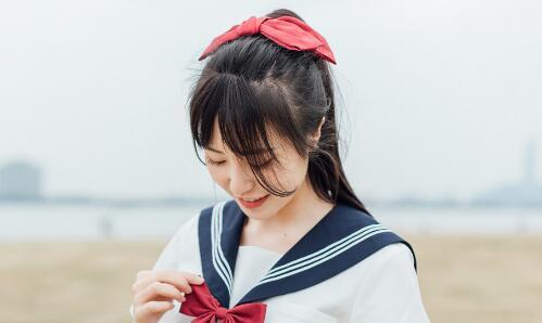 女生说哼的含义