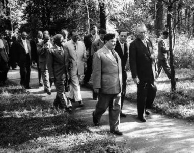 ​马林科夫：苏联第五任总理，当过九天的苏联领导人，后遭流放