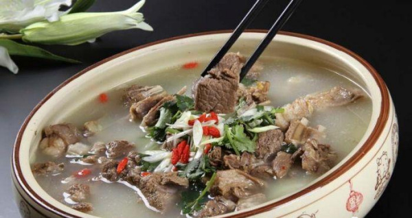 羊肉怎么炖好吃,怎样清炖羊肉好吃又简单图2