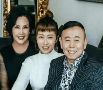 ​10亿总裁的爱情传奇:潘长江之女潘阳的幸福归宿