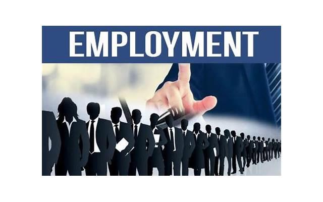 夜店女孩的真实生活：她们为何选择在夜场工作？