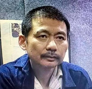 ​湖南黑老大“文三爷”，声称在湖南无人敢抓他，公安都得听他的