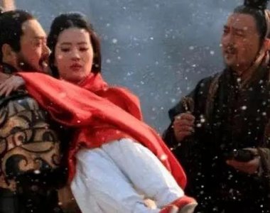 ​曹操作为枭雄身边什么女人没有 曹操为何偏好这一类人