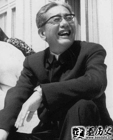 章含之丈夫乔冠华