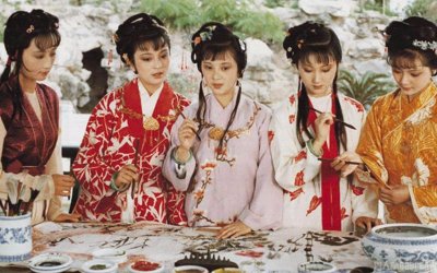 ​红楼梦其实是鬼故事（红楼梦为什么被称作是鬼故事）