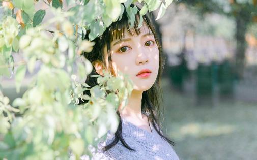 踢到女朋友女朋友生气了怎么哄